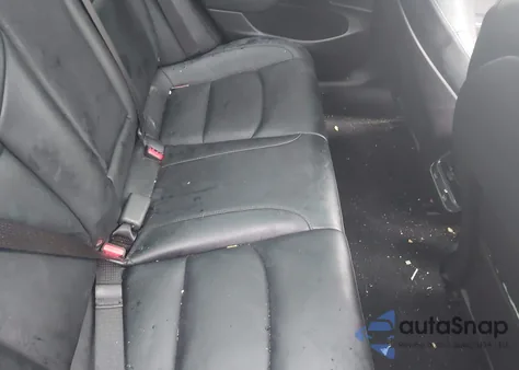 2020 Tesla Model 3 Standard Range Plus Rear-Wheel Drive/Standard Range Rear-Wheel Drive z USA, uszkodzony, nr VIN 5YJ3E1EA7LF645286